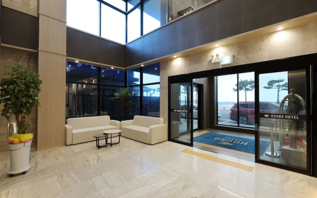 Pohang Hound Hotel Songdo Beach