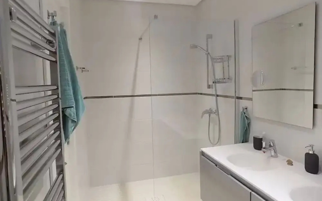 Luxury Le Village Apt Nr Puerto Banus
