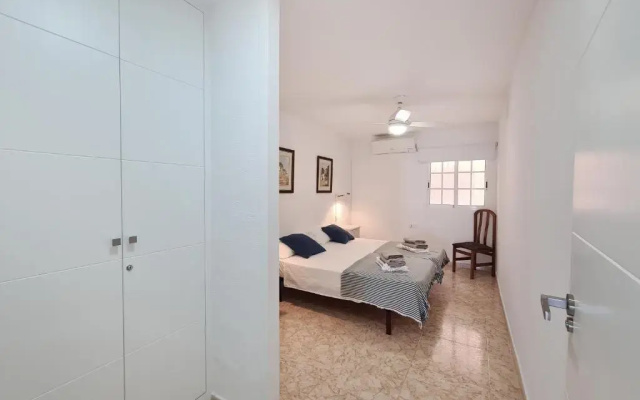 Beachside Apartment