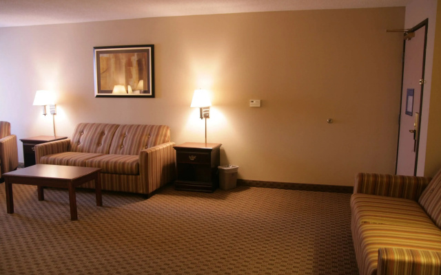 Hampton Inn Olathe