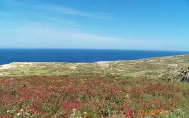 Lovely 3-Bedroom Apartment in Marsalforn, Gozo!