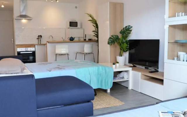 Appartement Le Lavandou, 1 pièce, 3 personnes - FR-1-251-303