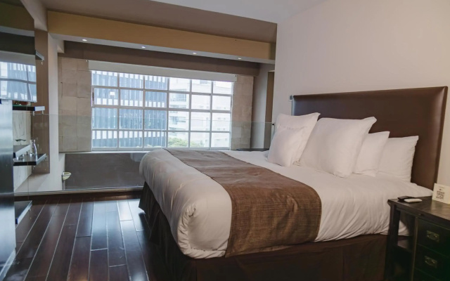 St Isidro Suites Corporate Housing SPA & Wellness Center