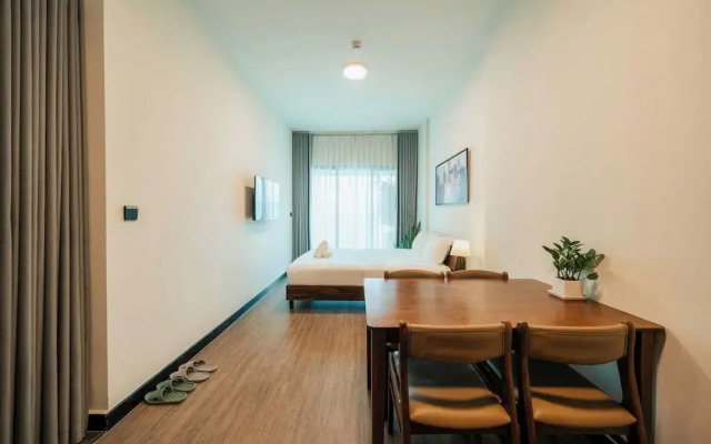 DE LA SOL Premier Residence