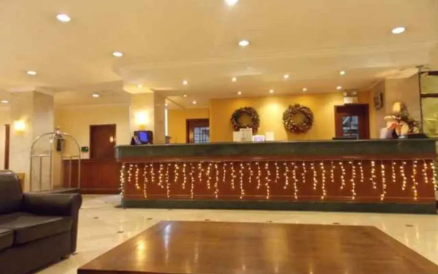 Diplomat Hotel