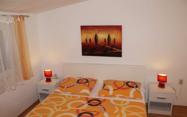 Apartments Madlena