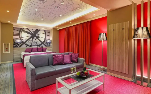 HOTEL A LA MODE - Adult Only