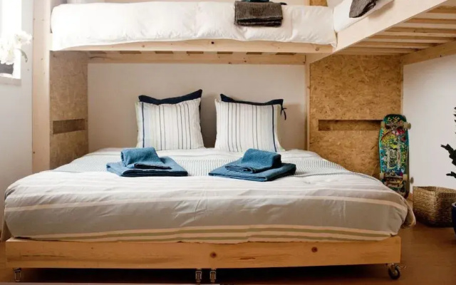 Kokua Surfarm - Hostel