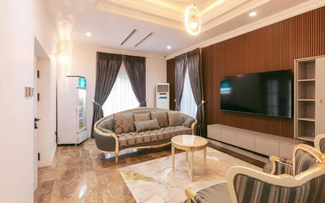 Phoenix Luxury Apartments