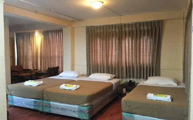 Sunflower Hotel