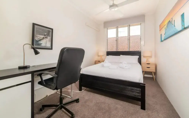 Peaceful 3 Bedroom Apartment in Ascot