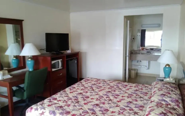 The Aventis Inn