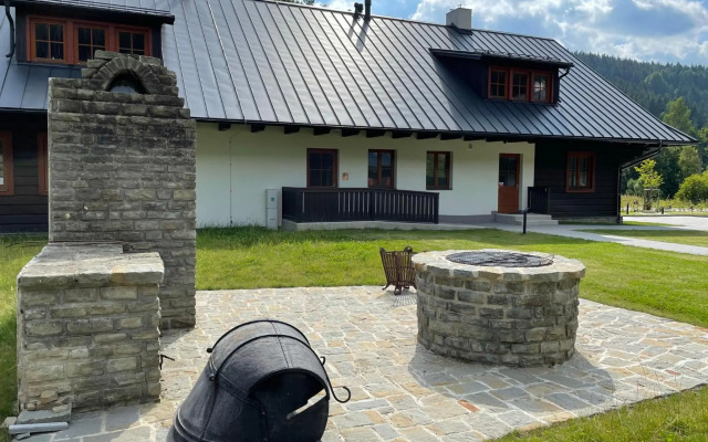 Apartmán NETA Velké Karlovice, Polanský Dvůr