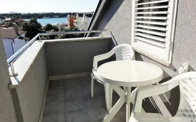 Apartments Roto