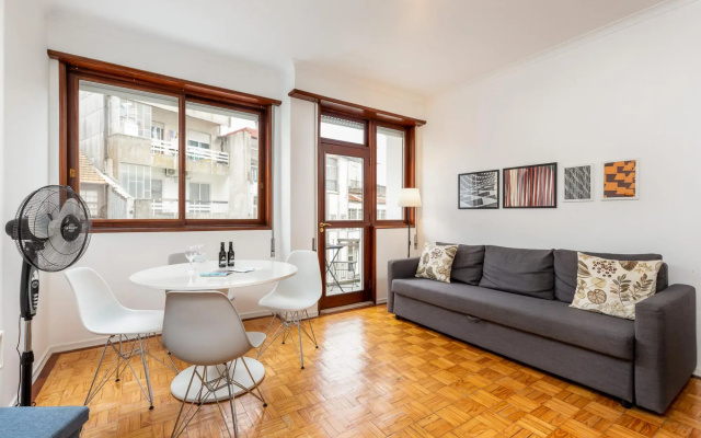 Feel Porto Stylish Flat III