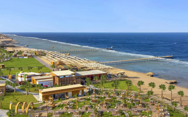 Rixos Radamis Beach Hotel