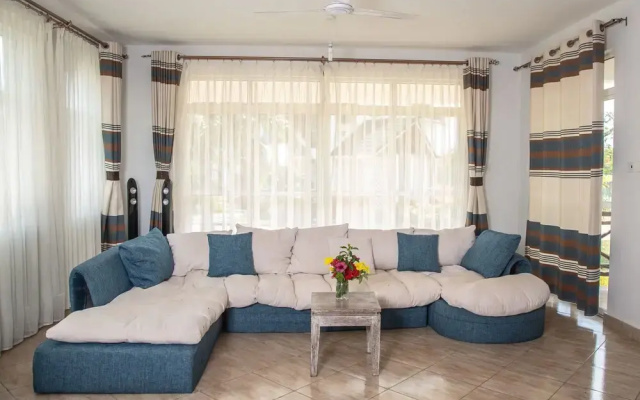 Charming 3 Bedroom House in Diani Beach