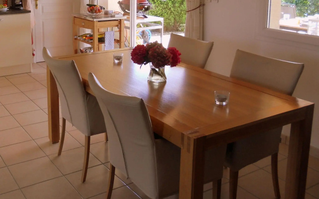Tasteful villa with Wi-Fi, located in natural surroundings