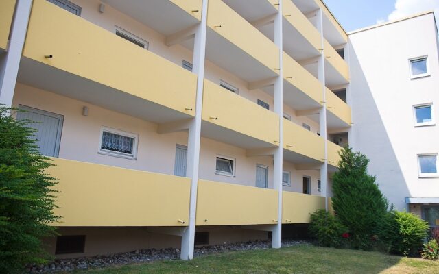 Отель Messe Apartment Jessy Германия, Нюрнберг - отзывы, цены и фото номеров - забронировать отель Messe Apartment Jessy онлайн вид на фасад