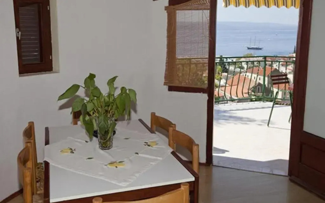 Apartments rooms Roza-200m to sea