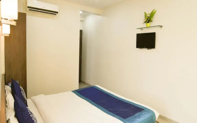 OYO 4437 Hotel Sai Sakha