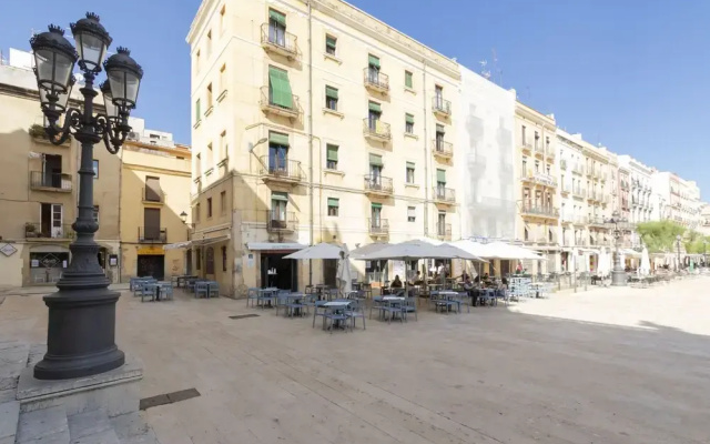 Historical Downtown Tarragona Apartment