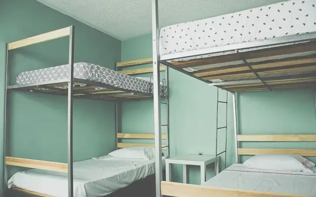 Jirafa Roja Hostel