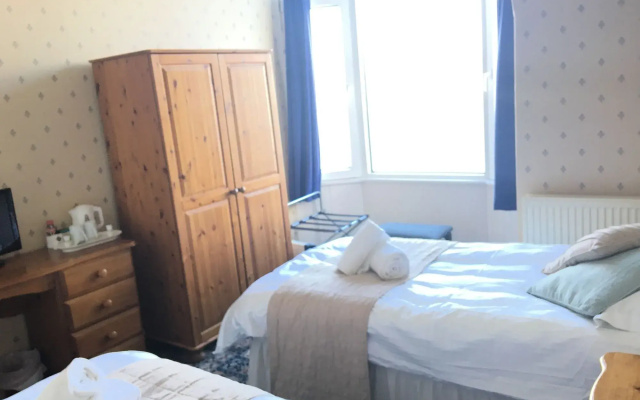 Cannon House Hotel