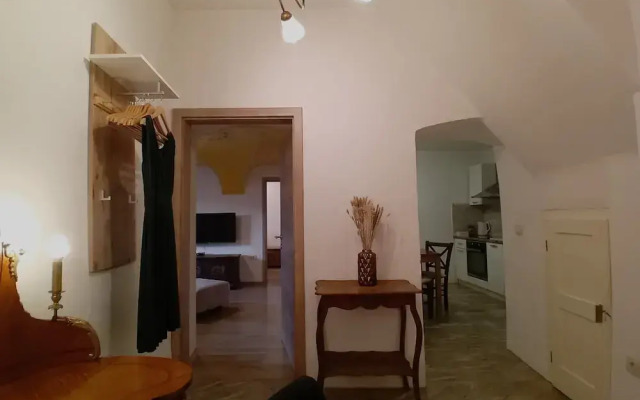 Vila Radolca Apartments and Rooms
