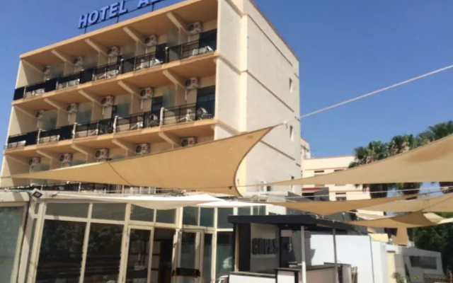 Hotel Aloha Arenal Beach
