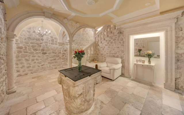Deluxe suites More