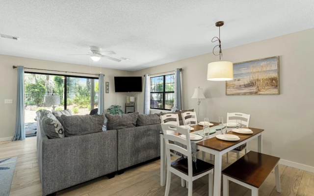 Cassine Gardens by Panhandle Getaways