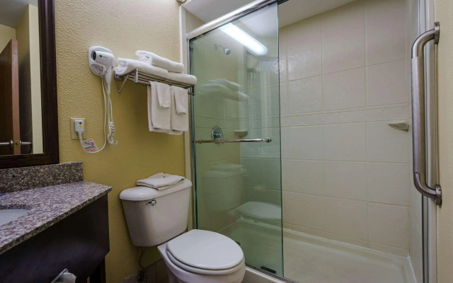 Quality Inn I-75 West Chester-North Cincinnati