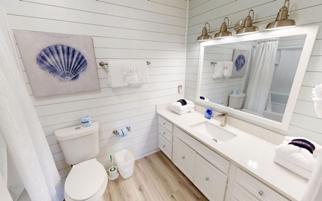 Coastal Comfort 3 Bedroom Townhouse