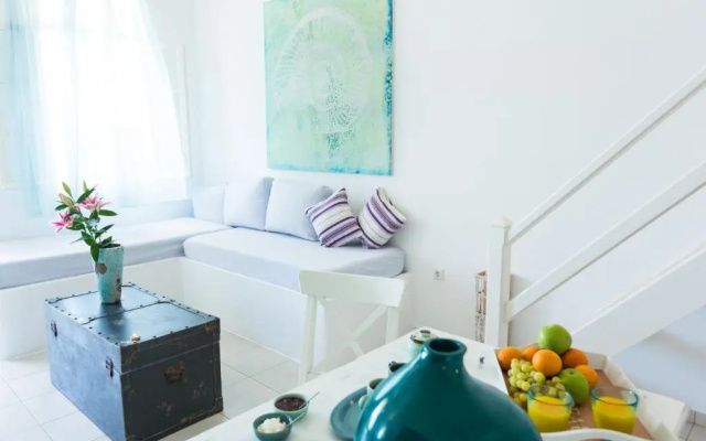 Nissos Suites