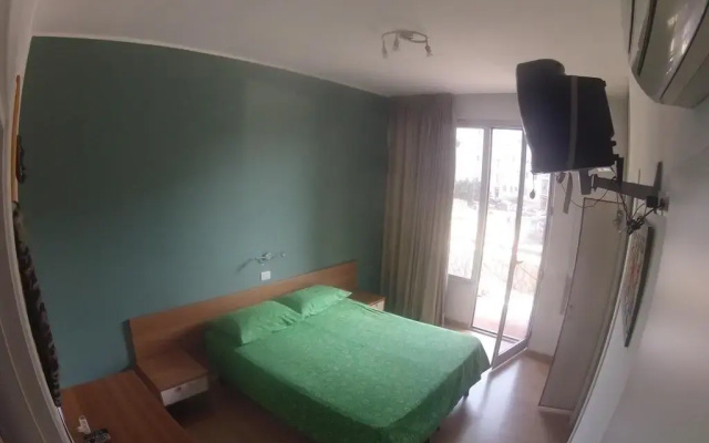 B&B Lindo