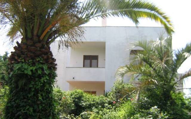 Отель B&B Il Giardino di Villa Anna Италия, Треказе - отзывы, цены и фото номеров - забронировать отель B&B Il Giardino di Villa Anna онлайн вид на фасад