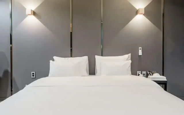 Dongducheon G7 Hotel