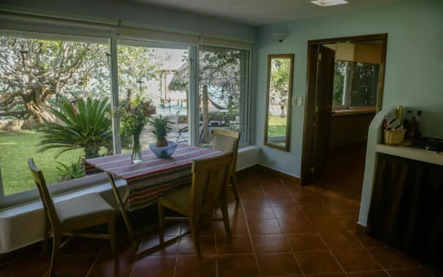 Lucia´s Lagoon House: free kayaks and bikes