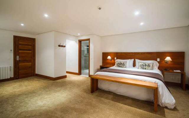 L.A.H. Hostellerie