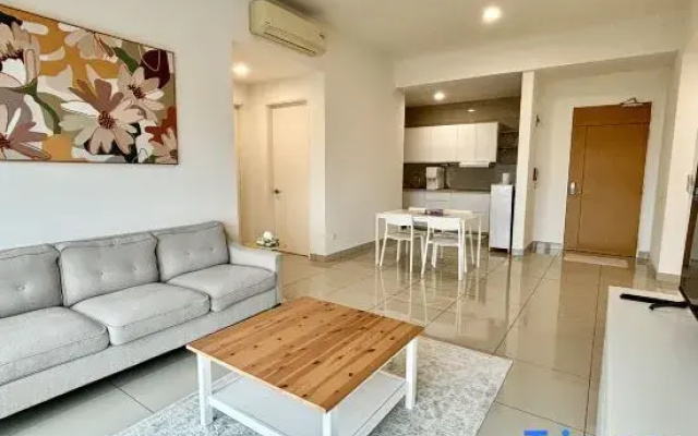 Icon6 Condo Conezion Ioi City Mall Putrajaya, Pool View