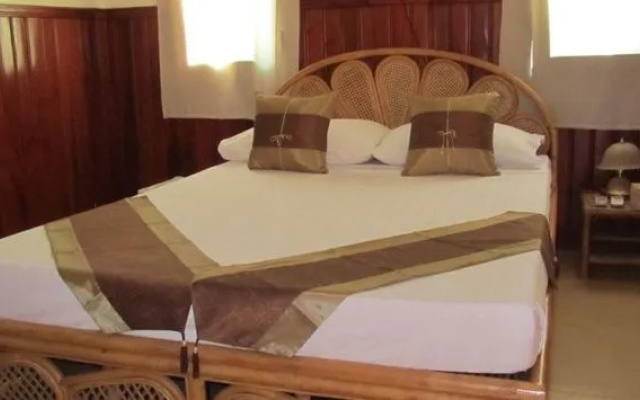 Les Bambous Luxury Hotel