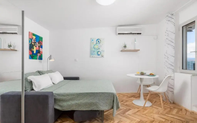 Studio apartman Rozi