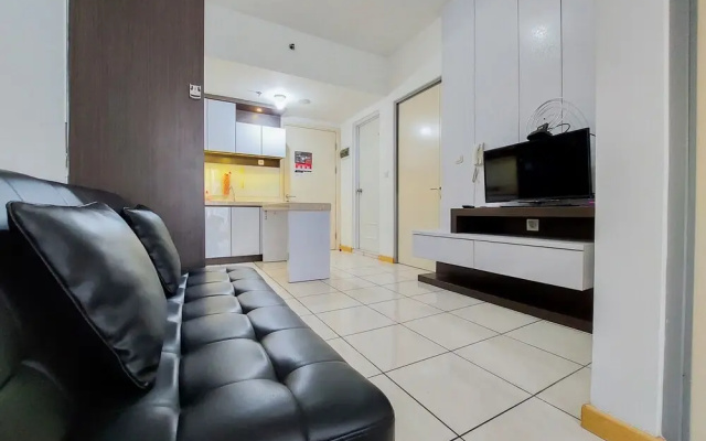 Warm And Nice 2Br Apartment At M-Town Residence