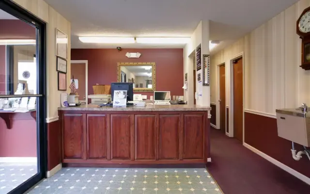 Americas Best Value Inn Athens, TN