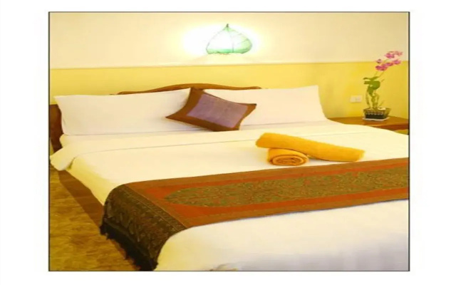 Paris Angkor Boutique Hotel