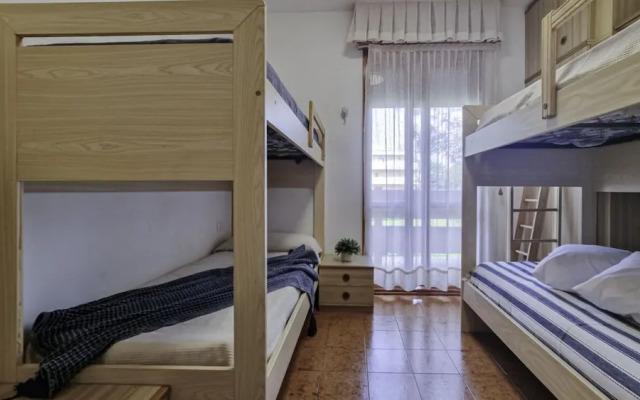 Lovely and Serene Flat Near Pluto Beach
