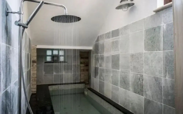 Apartment in Marche Near Sibillini Park