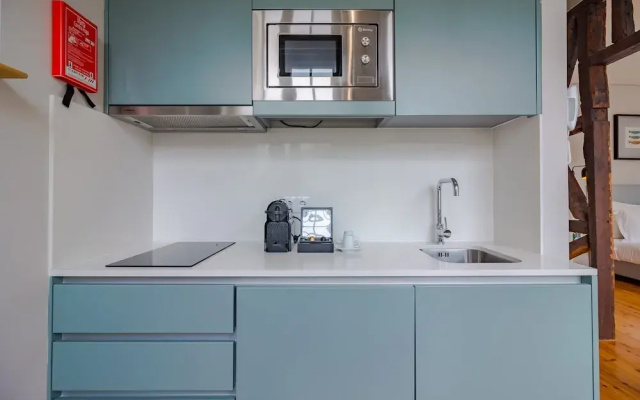 Pretty Apartment With Modern Comforts
