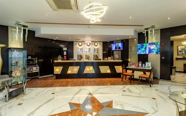 City palace Hotel